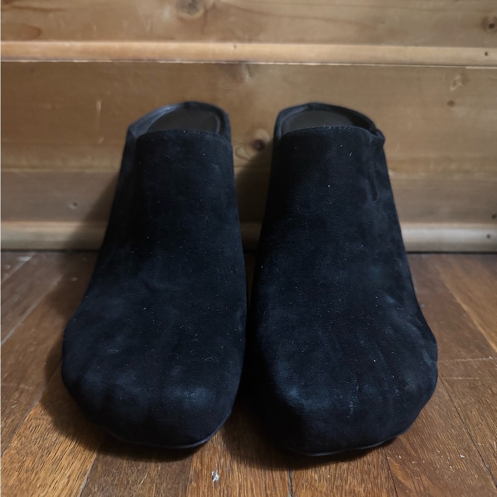Jefferey Campbell  good form embosed toe mules toe mules size 9 brand new